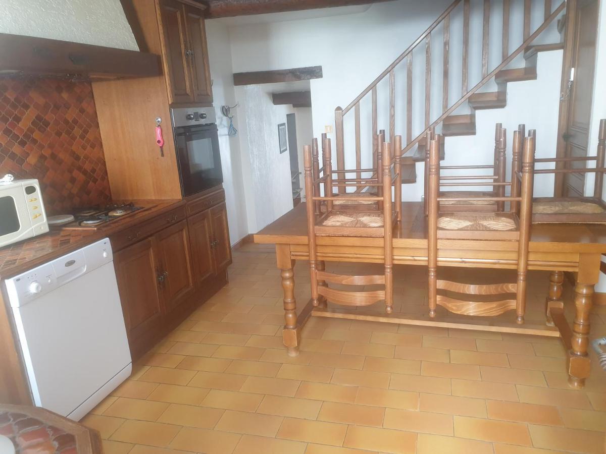 Maison De Village De 98 M2 Typiquement Provencale Pierrevert Экстерьер фото